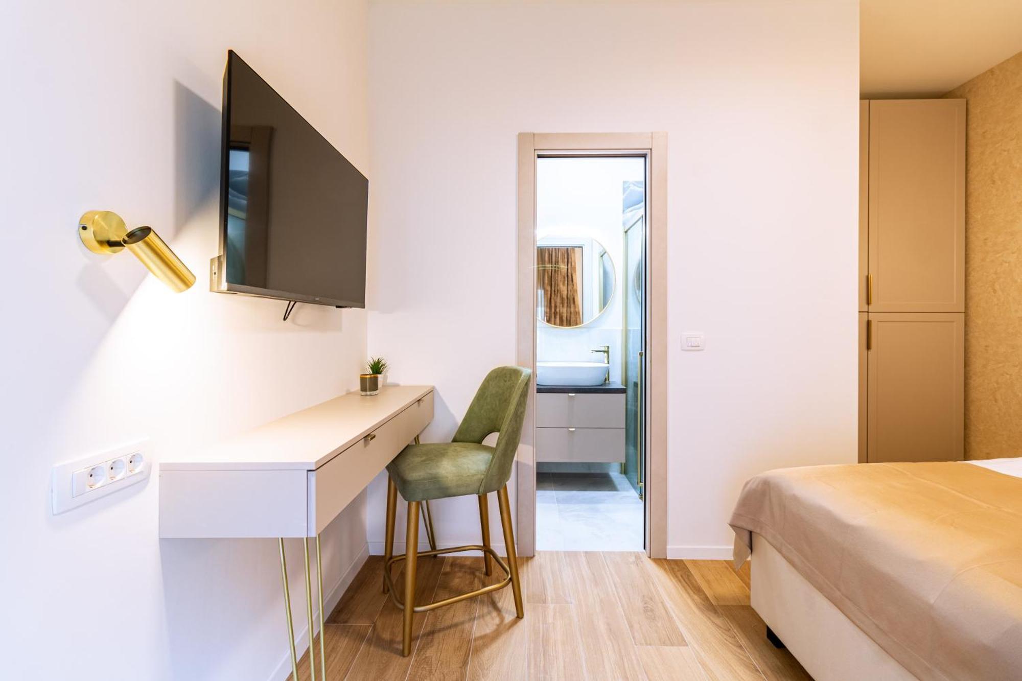 Luxury 2 Bedroom-2 Bathroom Apartment & Studio App With Rooftop Terrace Split Rom bilde