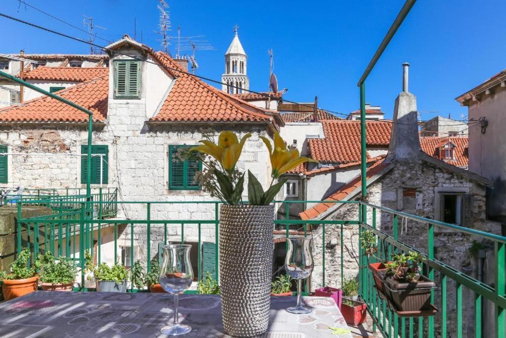 Luxury 2 Bedroom-2 Bathroom Apartment & Studio App With Rooftop Terrace Split Eksteriør bilde